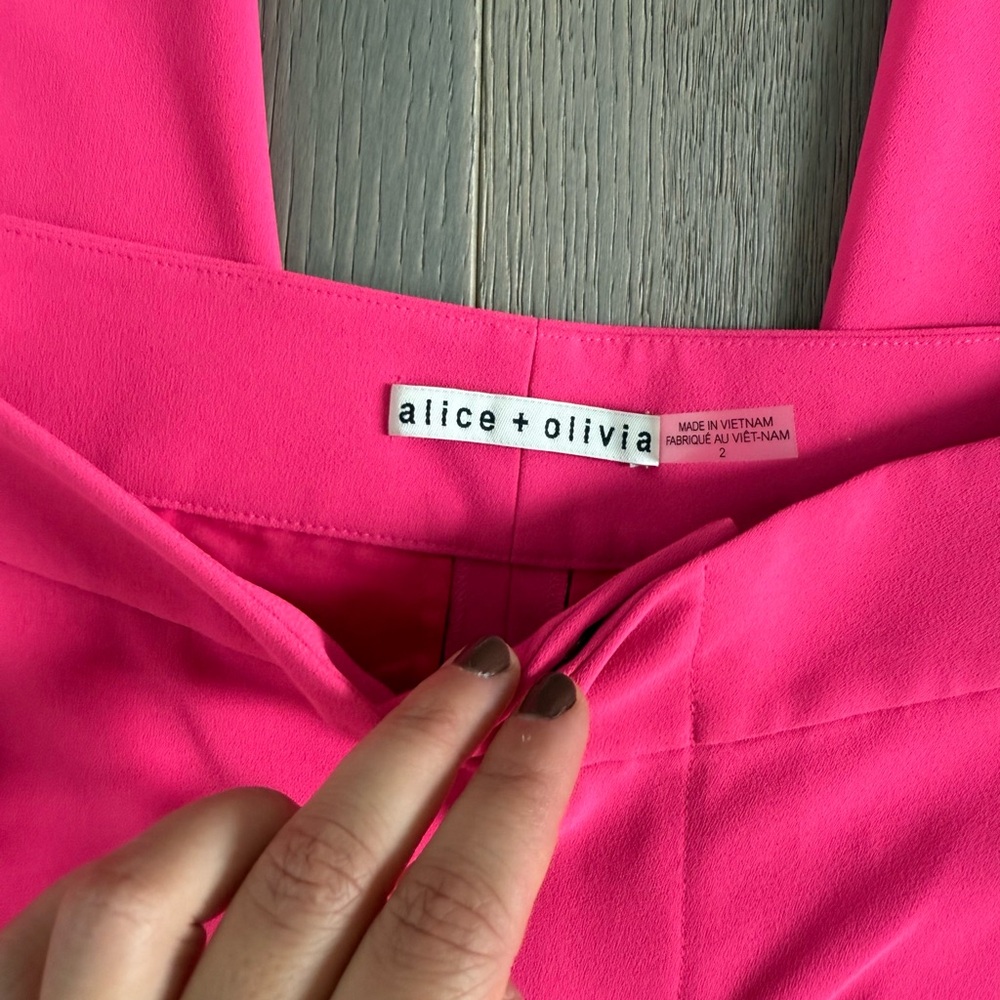 Alice & Olivia Dylan Fuchsia Wide Leg Trousers in Wild Pink - Picture 4 of 11